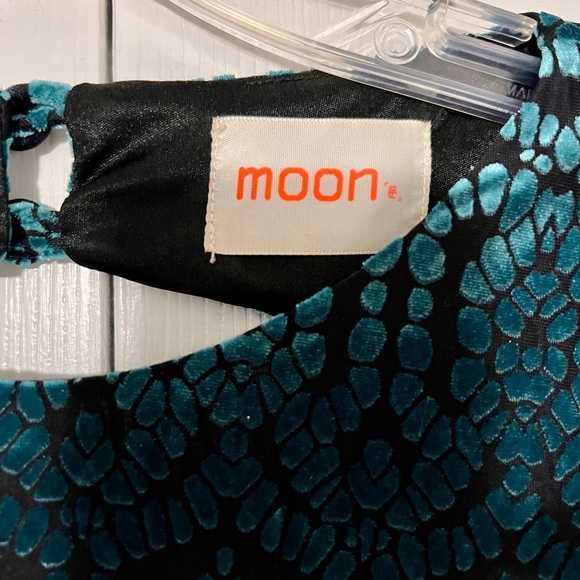 Teal Velvet Keyhole Back Mini Dress - Picture 5 of 5